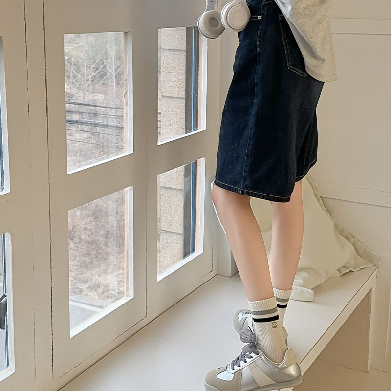 Women's spring and summer sports style mid-calf socks - Image 11