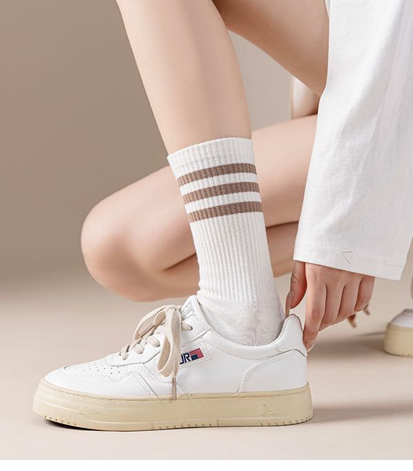 Spring and Autumn Women's Deodorant Fashion Socks