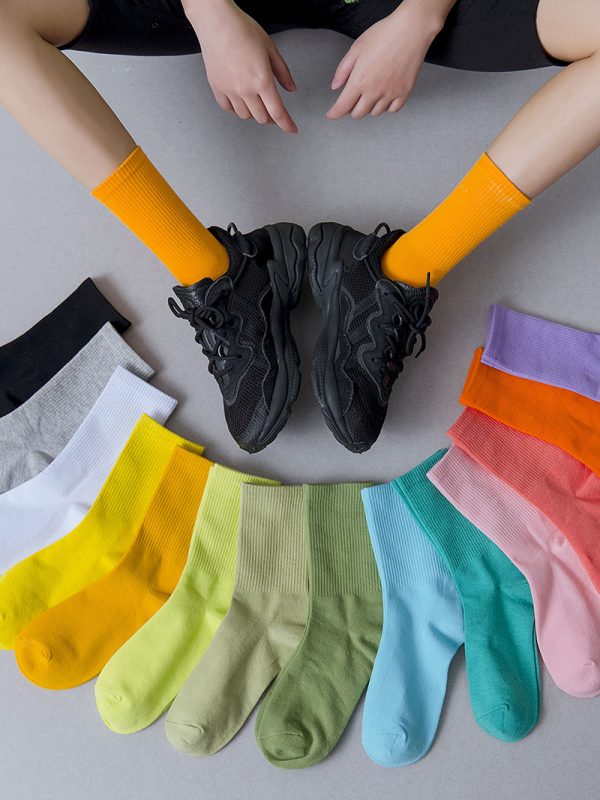 Women's Spring and Autumn Candy Color Cotton Mid-calf Socks