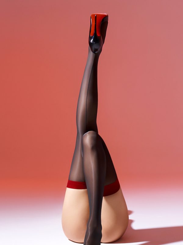 Smooth and shiny black over-the-knee stockings