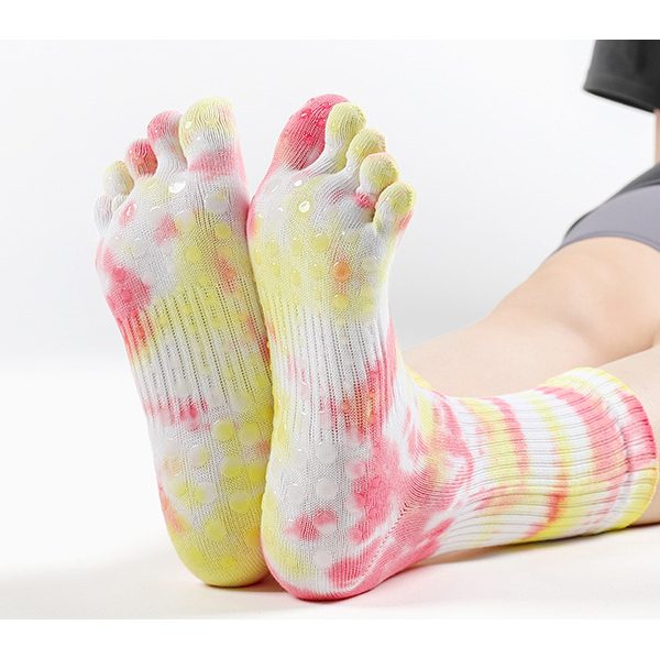 Five-finger non-slip Pilates mid-calf socks