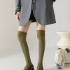 Women's contrast vertical striped loose knee socks