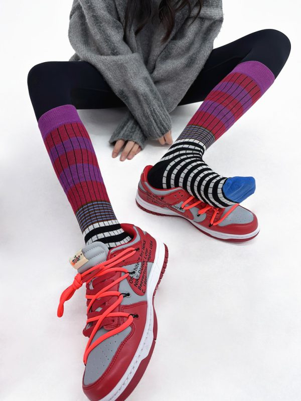Autumn and Winter Women's Striped Retro Contrast Calf Socks