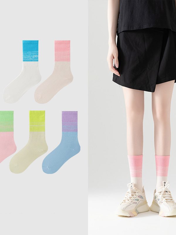 Women's Autumn and Winter Dopamine Colored Cotton Fashion Socks (5 Pairs)