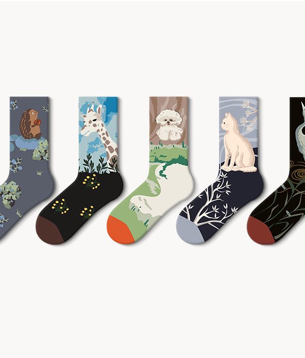 Women's autumn and winter animal oil painting cotton fashionable socks (pack of 5 pairs)