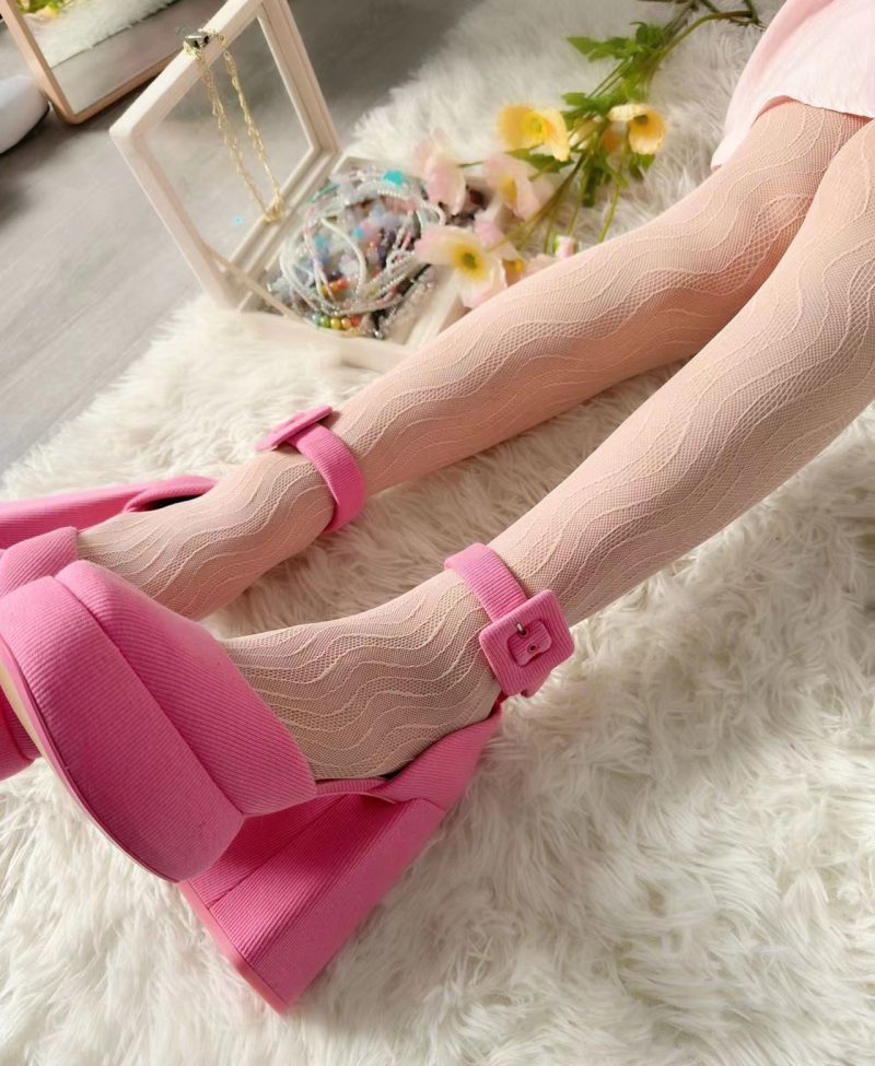Women's Water Ripple Geometric Line Peach Pink Anti-snagging Fine Mesh Stockings