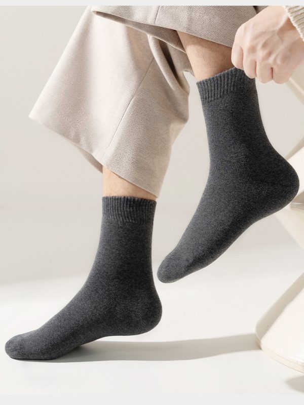 Men's autumn and winter plus velvet solid color warm cotton socks