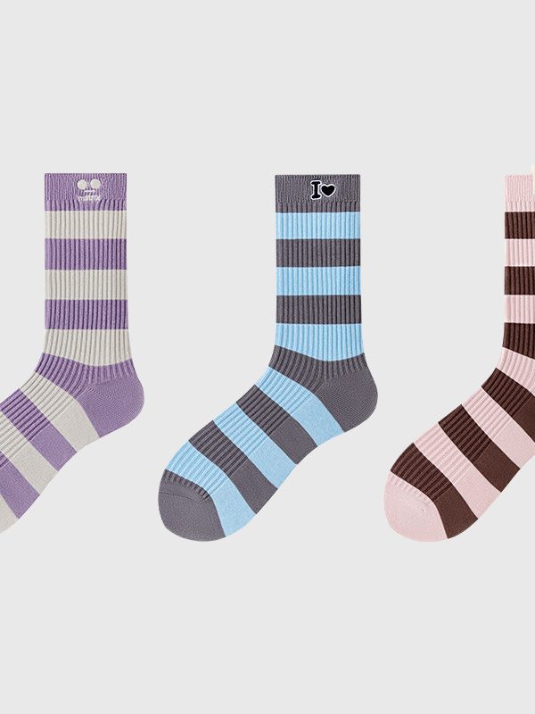 Women's Autumn and Winter Preppy Style Colorful Striped Socks (3 Pairs)