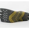 Men's breathable five-toe non-slip professional hiking socks