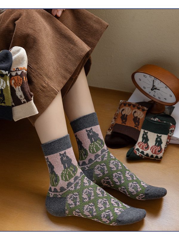 Women's spring and autumn ethnic style boneless woven middle tube socks