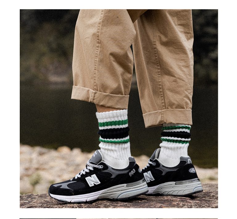 Men's autumn and winter thickened soles colorful wide striped mid-tube socks