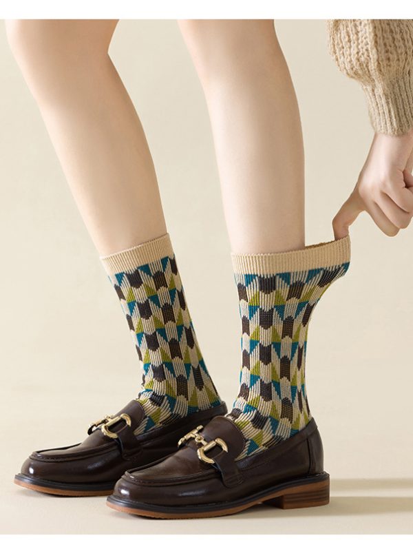 Women's spring and autumn niche trend irregular geometric pattern mid-tube socks