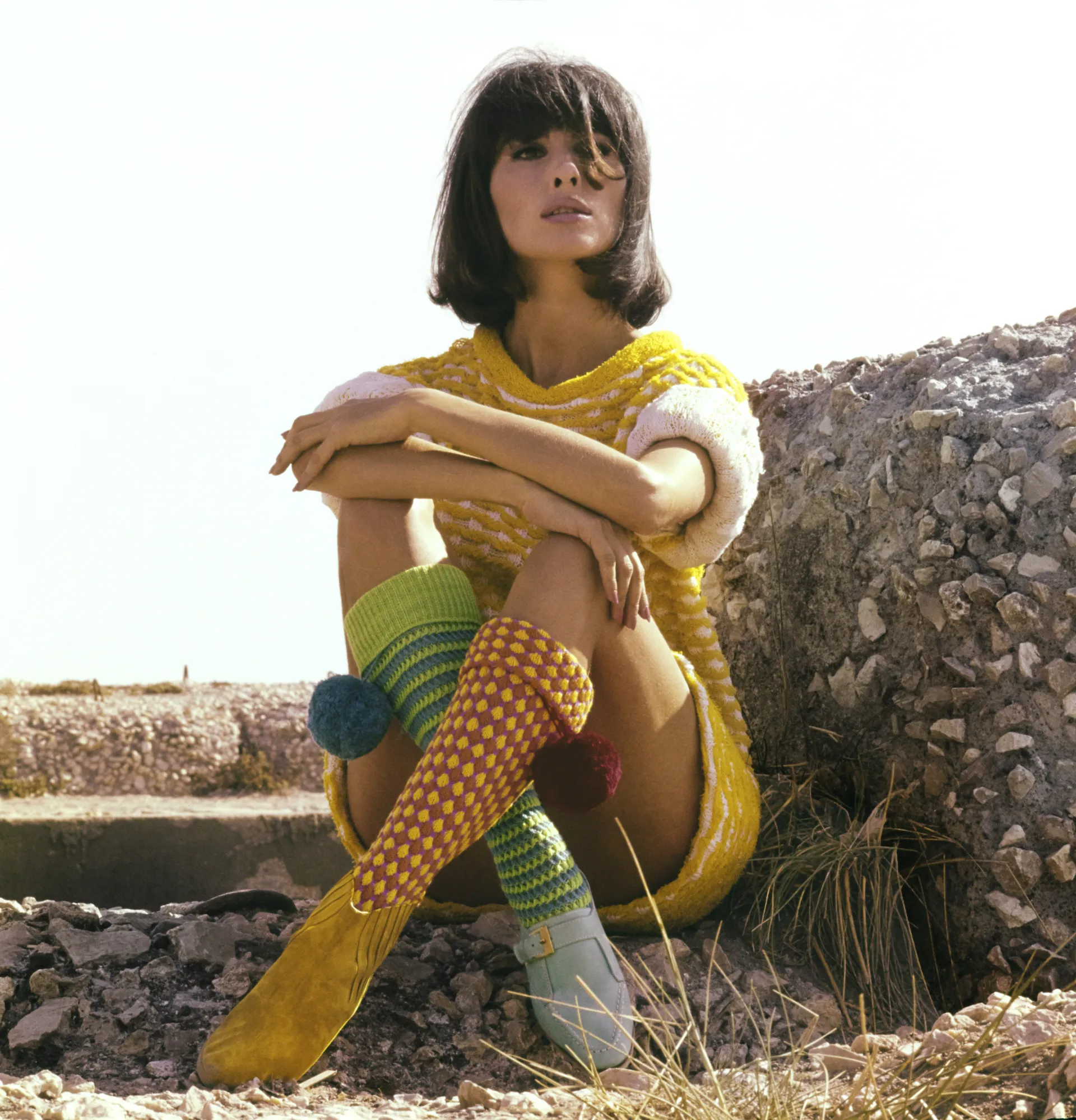 Springtime Elegance: A Comprehensive Guide to Captivating Outfits and Socks for Women Outdoors