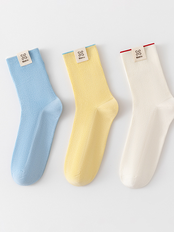 Women's horizontal bar simple versatile ins socks solid color fashion mid-tube socks trendy socks