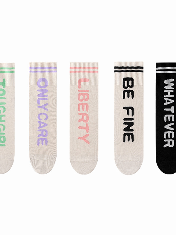Women's letter fashion casual ins trendy mid-tube socks