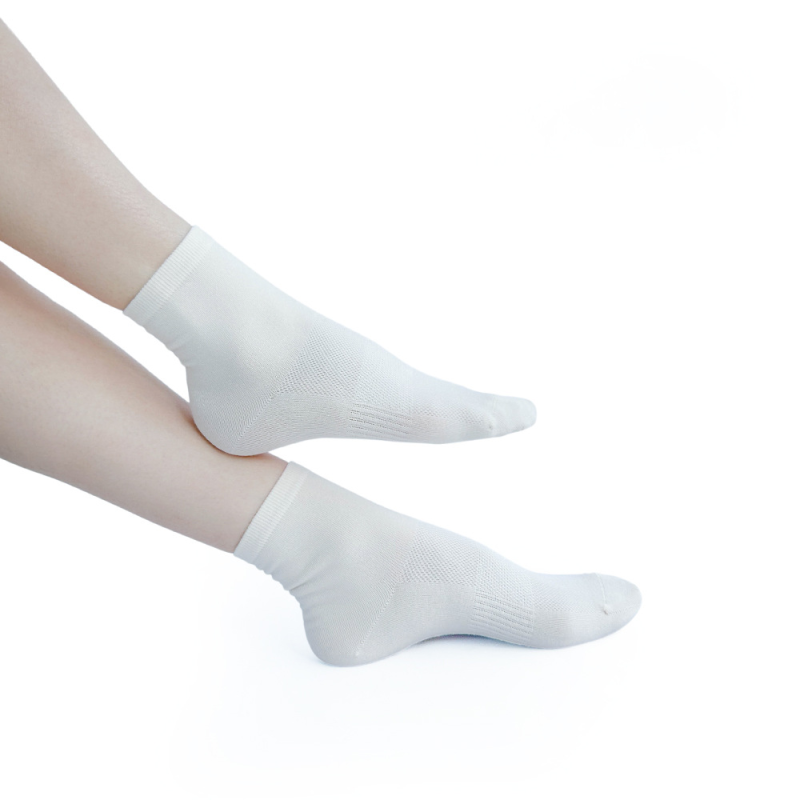 Men's spring and autumn new simple all-match mesh breathable antibacterial ankle socks（5 pairs） - Image 2