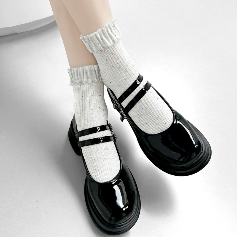 Women's autumn and winter new Korean version of solid color dot yarn lace princess style jk style mid-high socks - Image 7