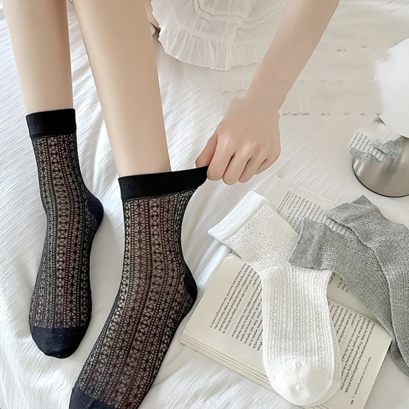 Women's socks miumiu style sweet mid-high socks hollow mesh thin breathable pure white ins trendy socks - Image 3