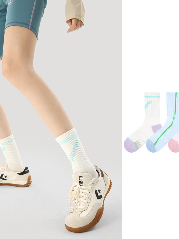Running socks sports socks women outdoor mountaineering and hiking sweat-absorbing breathable middle tube socks women
