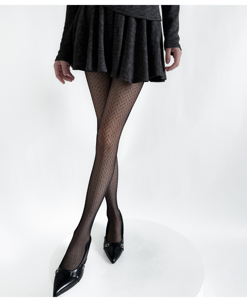 Spring and summer Japanese wave pattern mesh pants seamless ultra-thin pantyhose sexy coffee anti-snagging black bottoming fishnet stockings