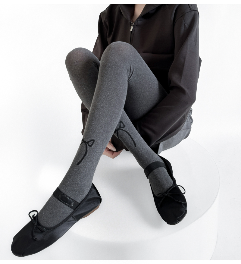 Butterfly Bowknot jacquard pantyhose spring and autumn 120D micro-transparent slimming and thin sweet bottoming socks velvet retro socks - Image 3