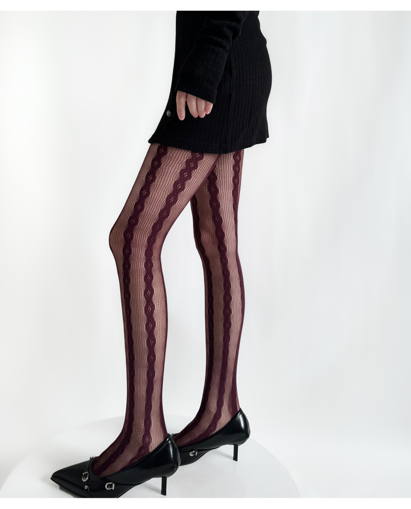 Personalized lace 8-shaped vertical stripe twisted fishnet stockings women gray hot girl plum sauce color stockings with long boots pantyhose - Image 3