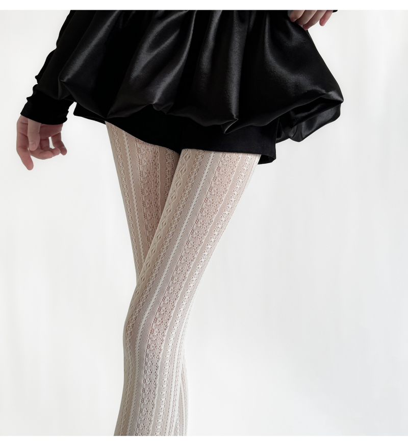 Spring and summer Japanese girl sweet retro hollow milky white Lolita vertical jacquard pantyhose JK dark stockings - Image 3