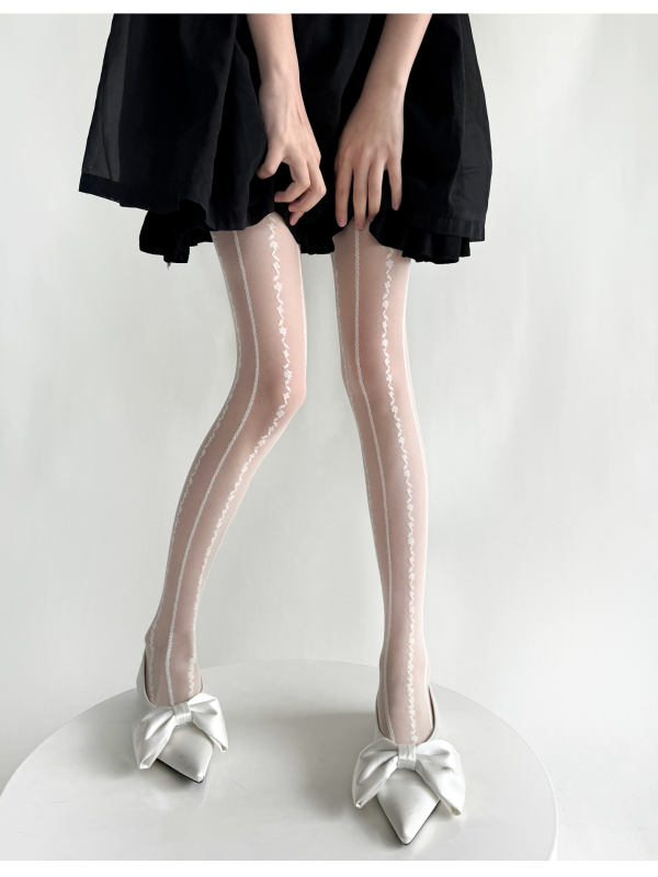 Spring and summer new retro milky white vertical stripes lace bottoming socks for women thin sweet pure slim stockings sexy black