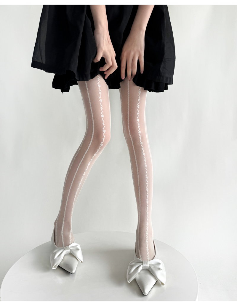 Spring and summer new retro milky white vertical stripes lace bottoming socks for women thin sweet pure slim stockings sexy black