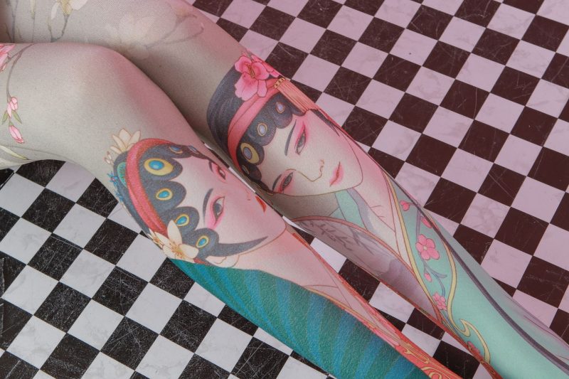 Ancient costume element print pantyhose - Image 3