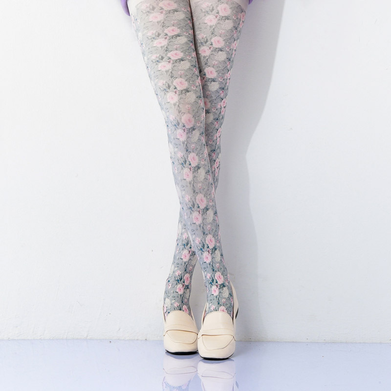 Floral Pantyhose: Elegant Flower Print Tights for Women - Image 3