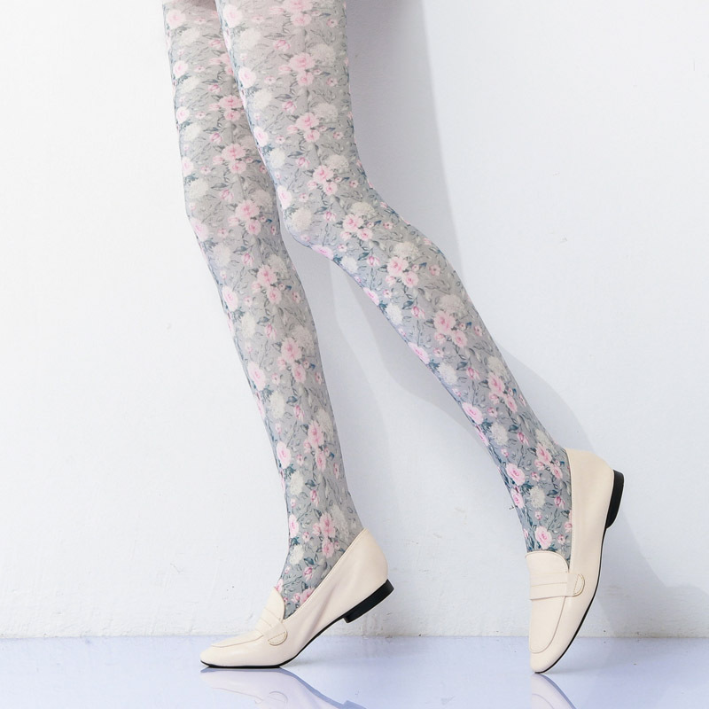 Floral Pantyhose: Elegant Flower Print Tights for Women - Image 5