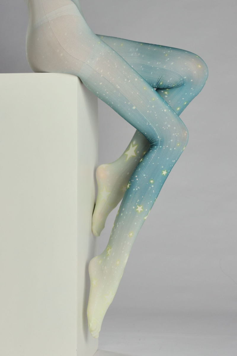 Star print tights