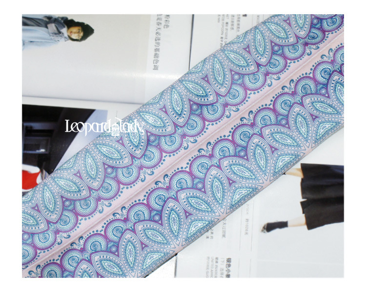 Ethnic Print Crew Socks: Colorful Mid-Calf Fashion Socks - Image 5