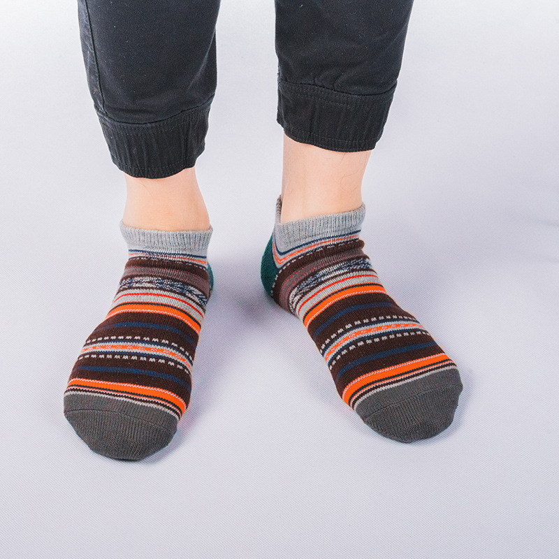 Men's Retro Harajuku Socks: Spring Summer Fashion Cotton Boat Socks - Image 4