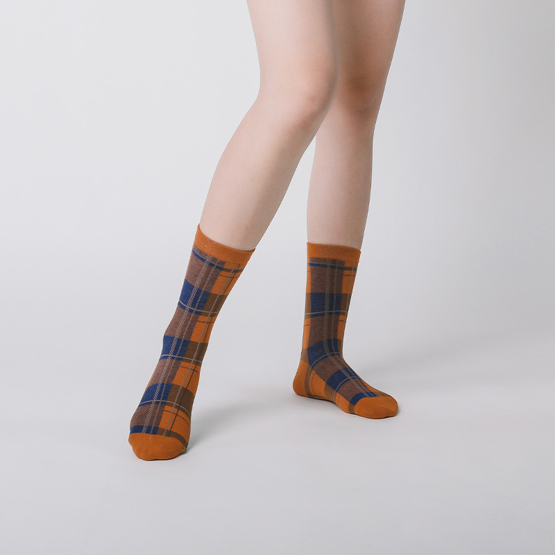 Spring and autumn Four Seasons British ins style classic rice plaid mid-calf socks multi-color versatile men's and women's pure cotton socks couple socks - Image 3