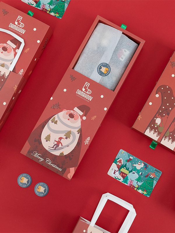Original design Christmas Snow series Christmas socks men and women ins couple gift box cute cartoon gift socks