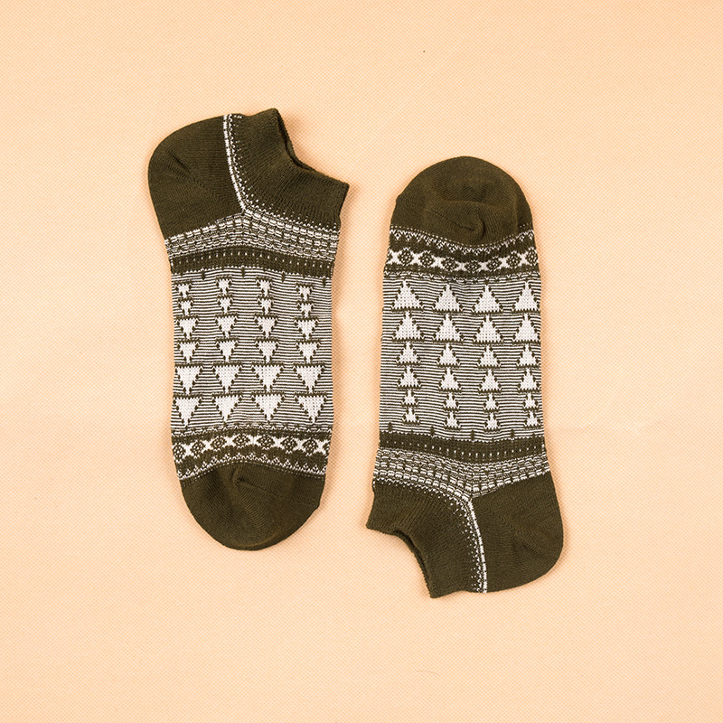 Candy Color Cotton Boat Socks: Men's Spring/Summer Fashion - Image 13