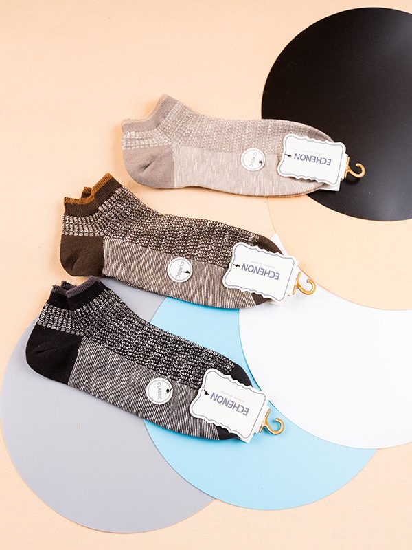 Boneless sewing head spring and summer new ankle socks men's socks  solid color all-match slub cotton retro low-cut socks men