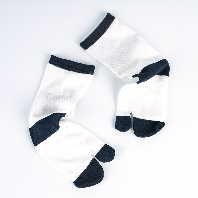 Men's Japanese Two-Toe Socks: Thin Cotton Boat Socks for Spring & Summer - Image 4