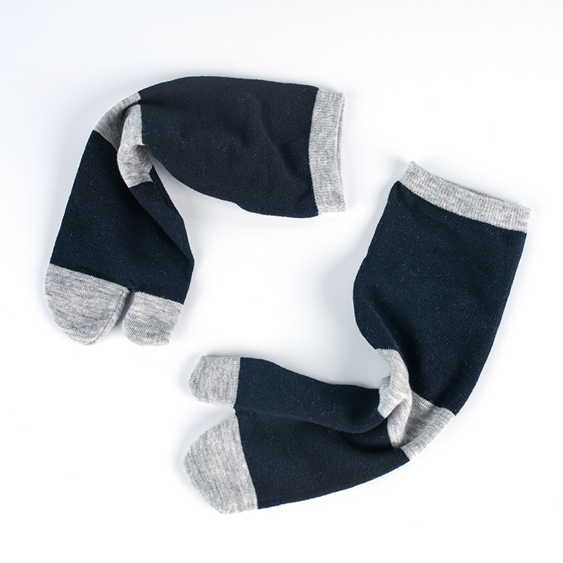 Men's Japanese Two-Toe Socks: Thin Cotton Boat Socks for Spring & Summer - Image 5