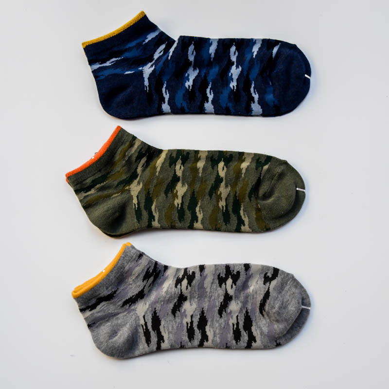 Camouflage Harajuku Socks: Retro Japanese Ethnic Men's Winter Fashion