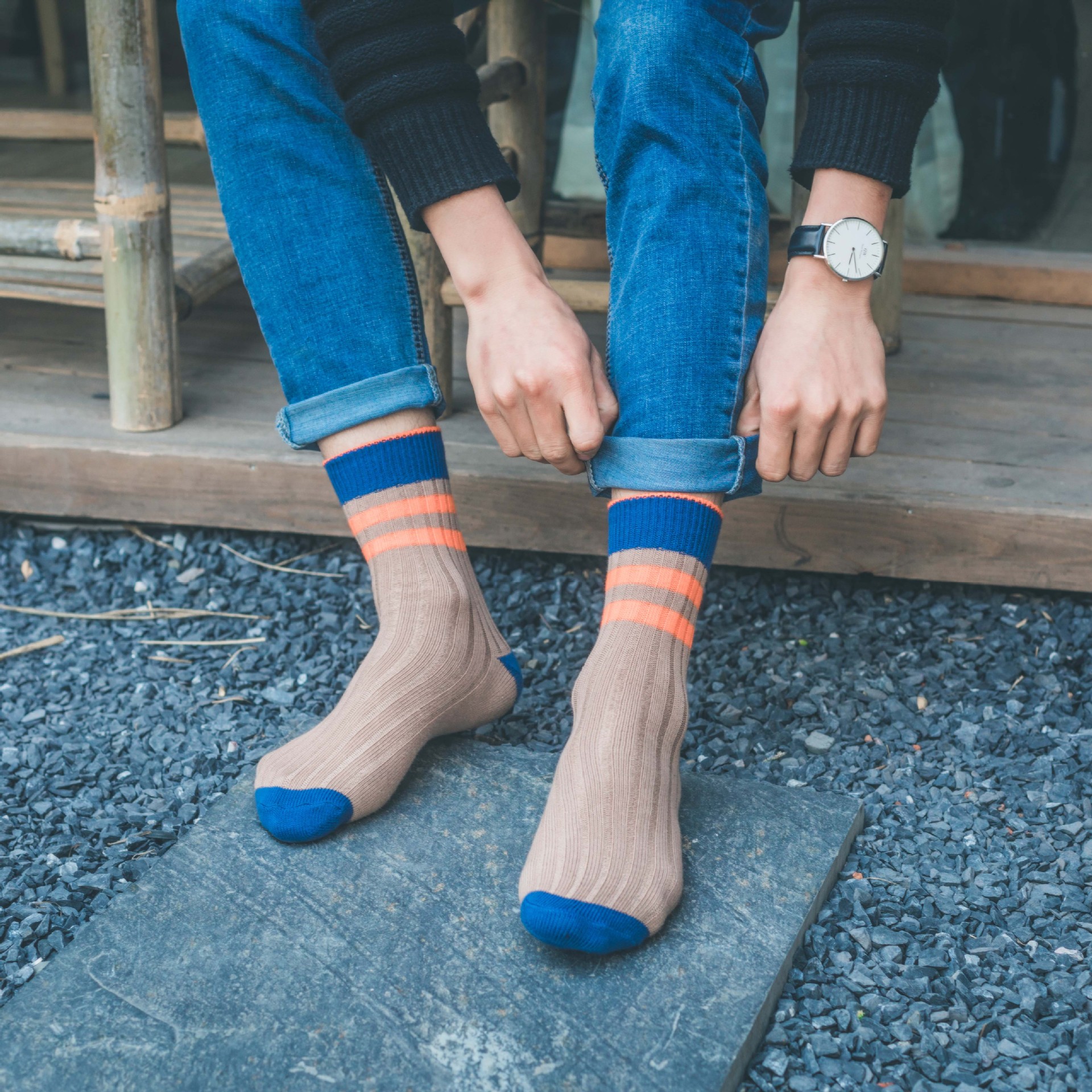 Men's Autumn Winter Retro Ethnic Socks: Thick, Loose Fit Cotton Threads - Image 8