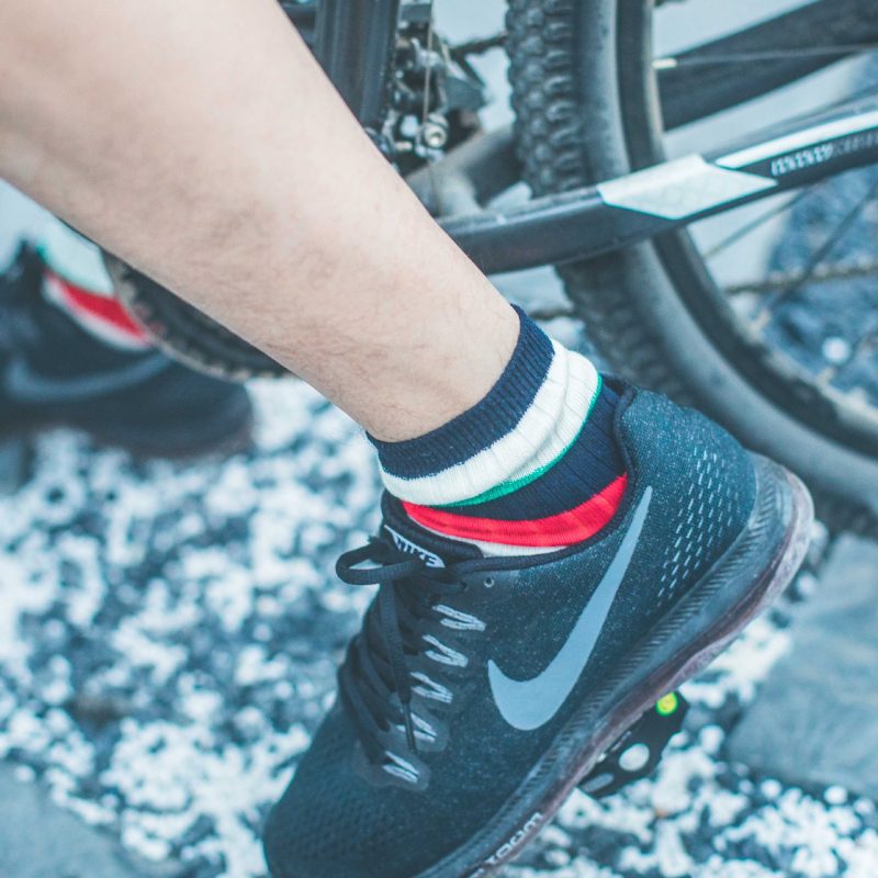Autumn and winter new socks  double needle retro socks men's wide stripe ethnic style socks men