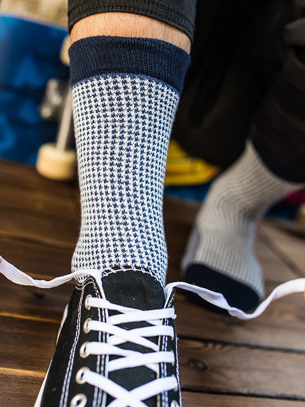 New Trendy Men's Socks  Cotton Thick Needle Retro Socks Ethnic Wind Wave Men's Socks Autumn and Winter New