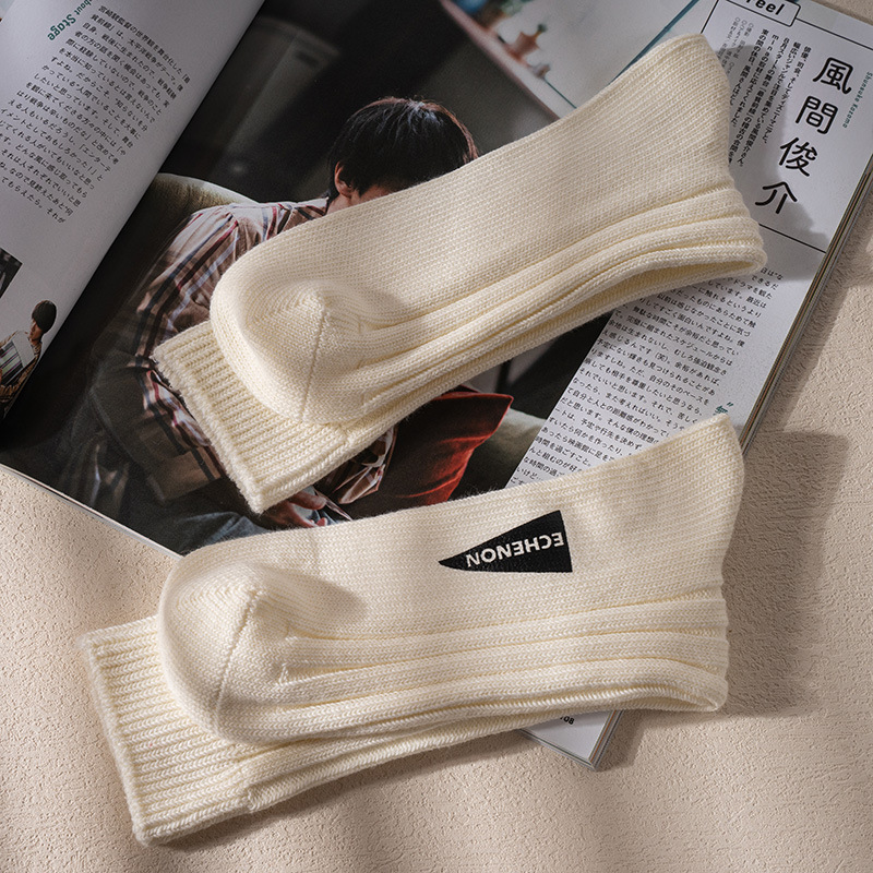Retro Combed Cotton Socks: Trendy Mid-Calf Socks for Fall & Winter - Image 3