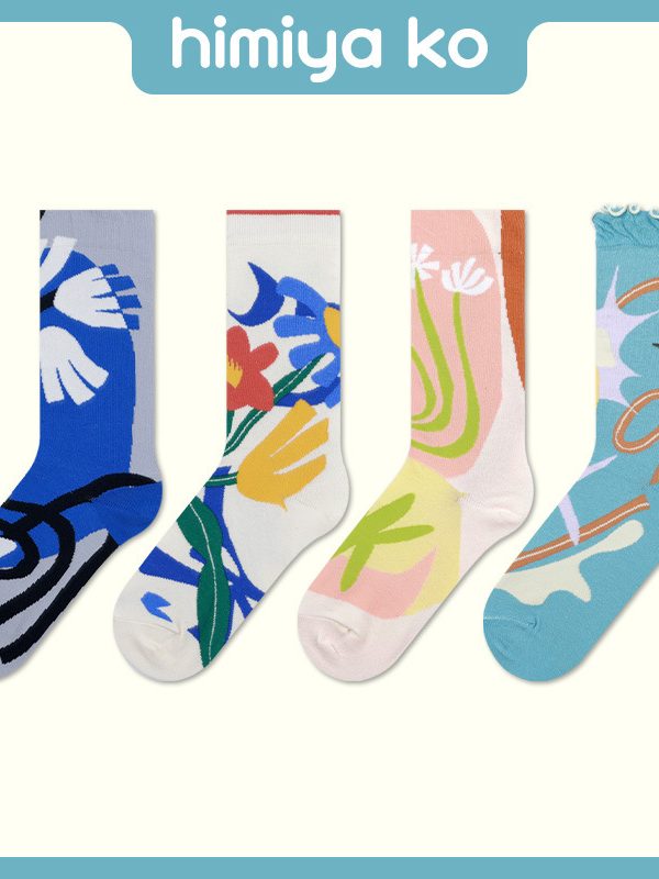 2025 Autumn New Socks Female Wind Flower Artist Joint Series Xinjiang Cotton Quality Wood Ear Flower Fashionable Socks