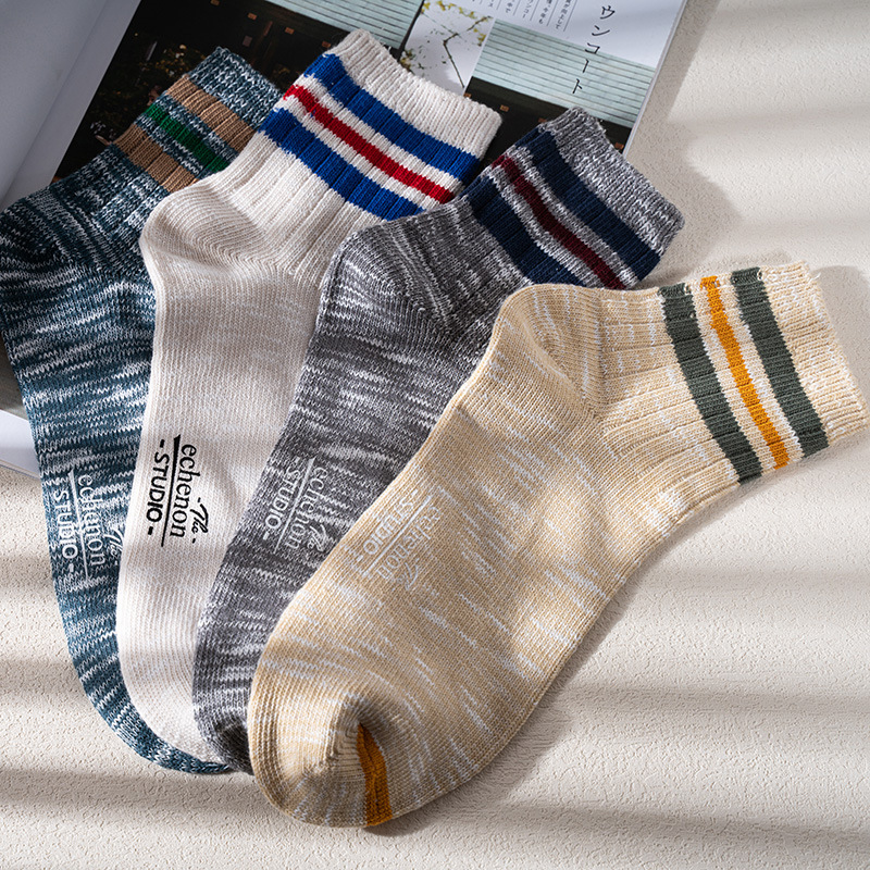 Retro Harajuku Socks: Men's Spring/Summer Thick Cotton National Style Boat Socks - Image 3