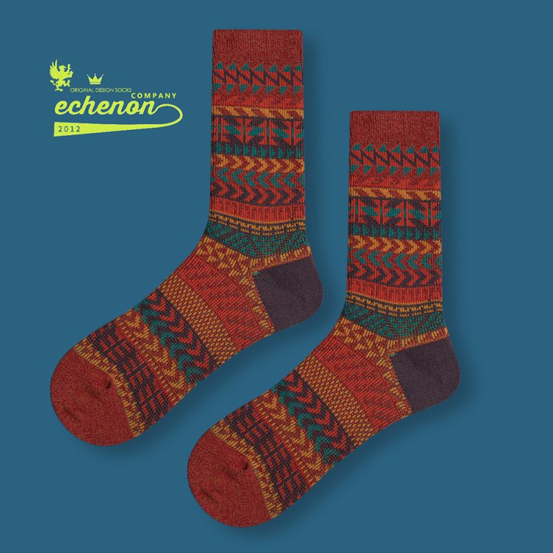 2024 new ethnic style autumn and winter  fashion brand men's and women's socks combed cotton boneless retro fashion lovers socks - Image 9