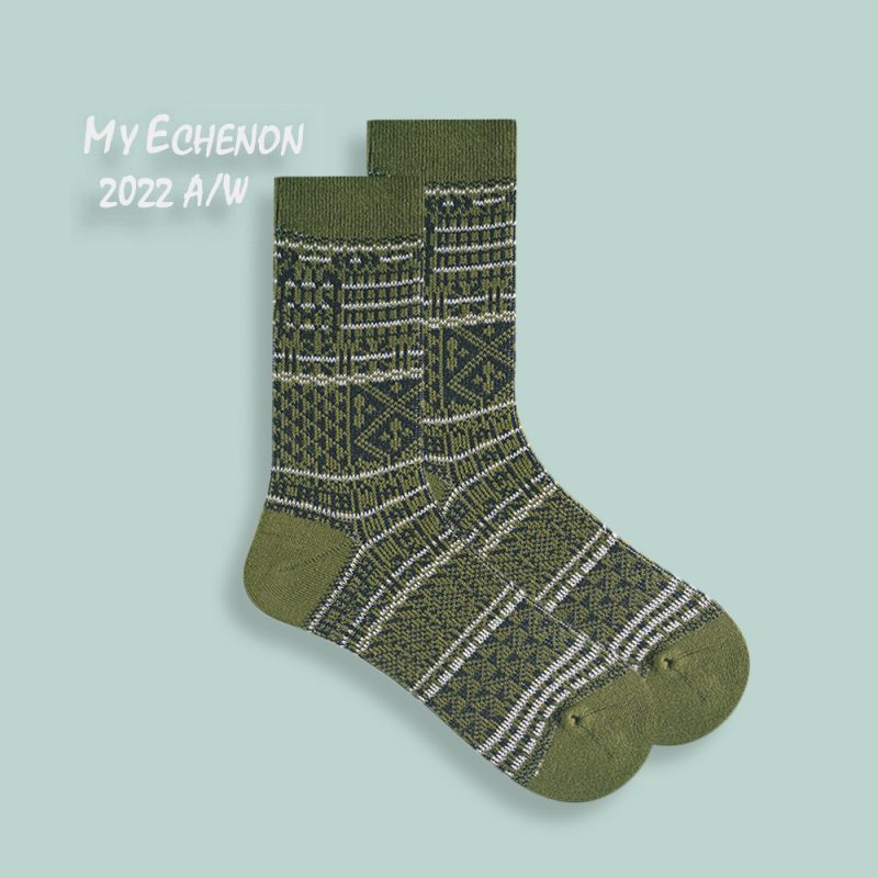 Autumn and Winter New Combed Cotton Boneless Men's Socks Retro Trend Double Needle Double Road Fashion Personalized Casual Long Socks - Image 8
